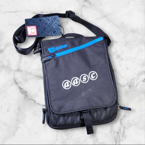 NWT OGIO Shoulder Sling Bag Black Blue AASC Arizona Student Council Logo Pockets - Picture 2 of 10